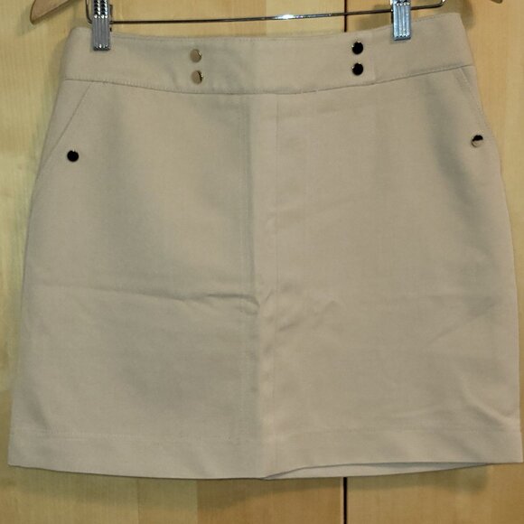 H&M Dresses & Skirts - H&M Beige Skirt gold accents NWT US 8